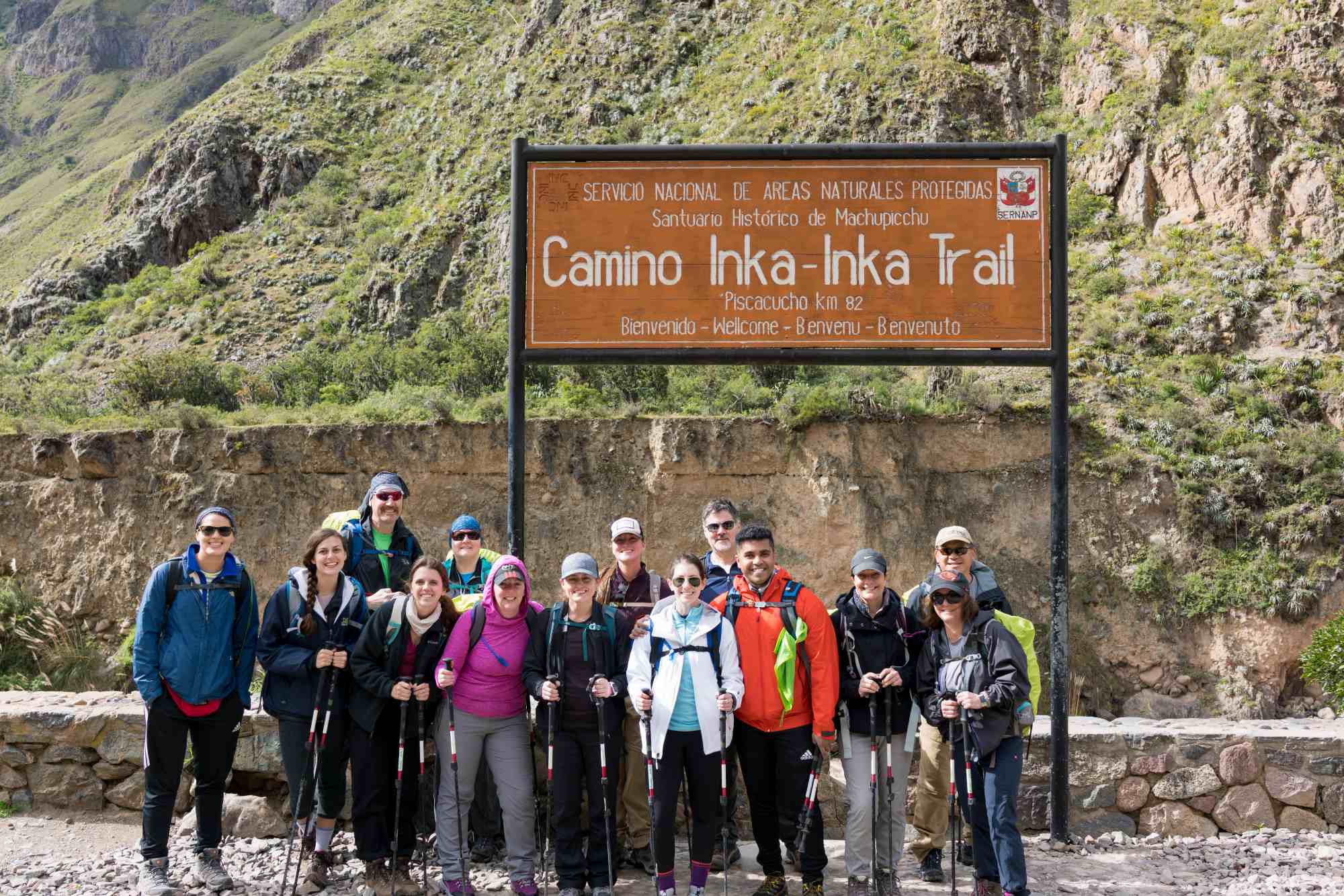 km 82 camino inca - El punto de partida del icónico Camino Inca en Cusco, Perú